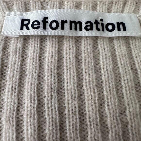 Reformation Cutout Shoulder Sweater Womens Large Cream 100% Cashmere Ribbed Knit - Picture 6 of 10